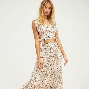 Free People Pretty Dayz Set